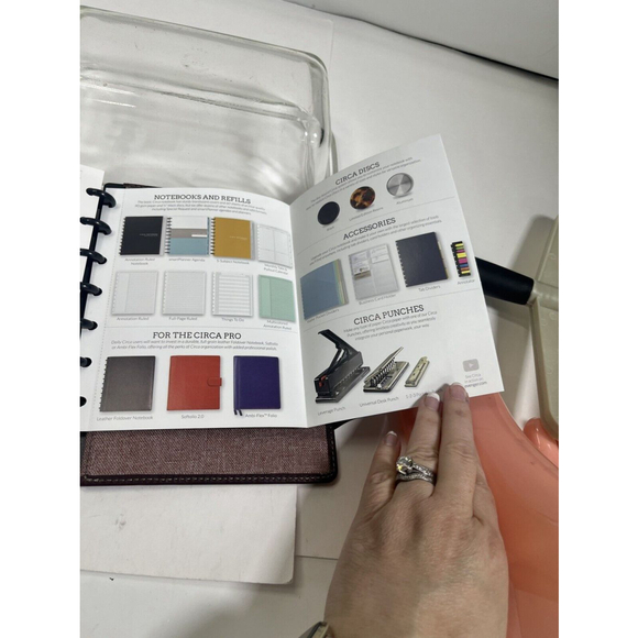 Levenger Circa Cordova Leather Foldover Notebook Junior Size New In Box - Picture 16 of 16